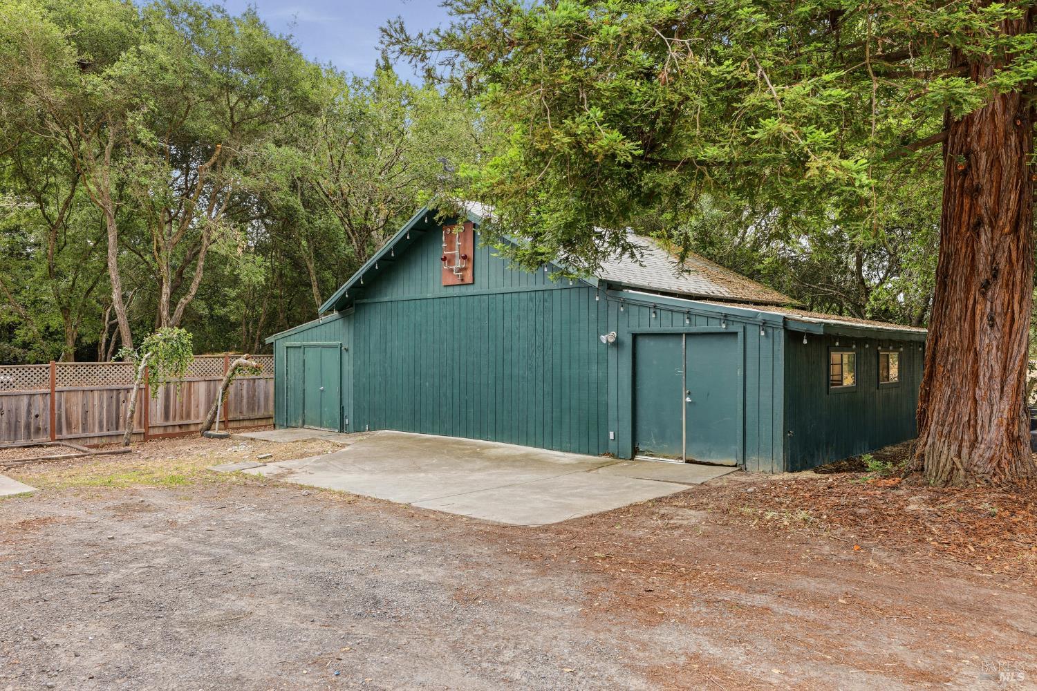 5830 Cuneo Court