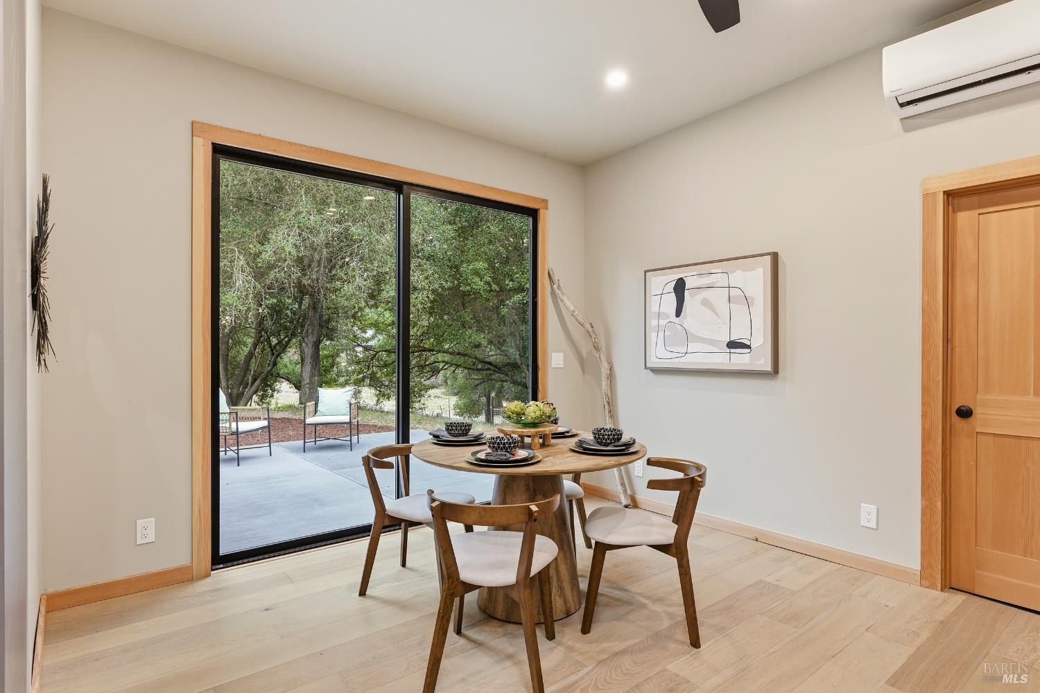 5830 Cuneo Court