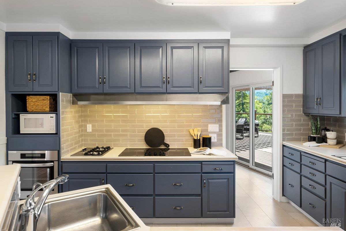 111 Deer Hollow Road