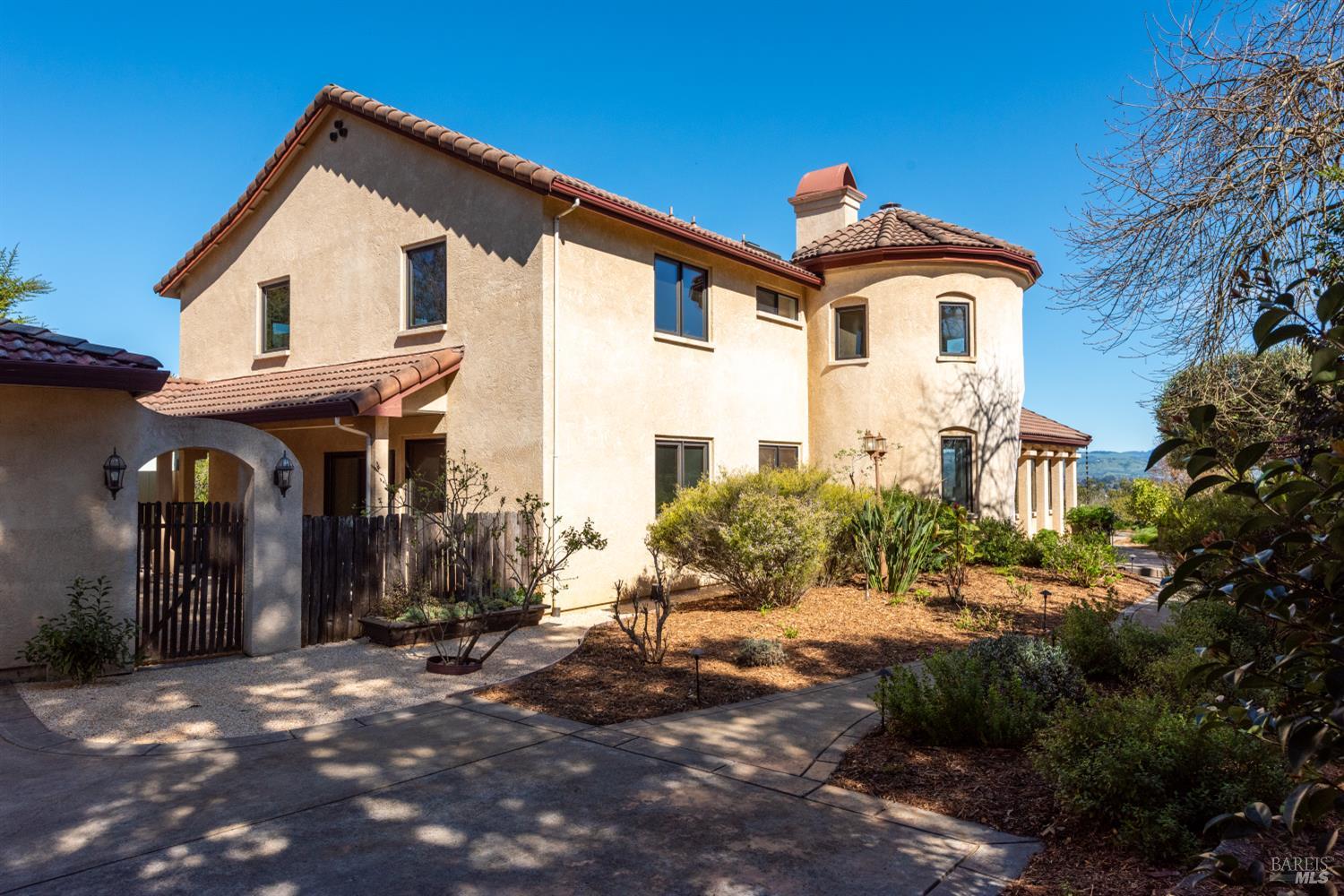 2405 Lewis Drive