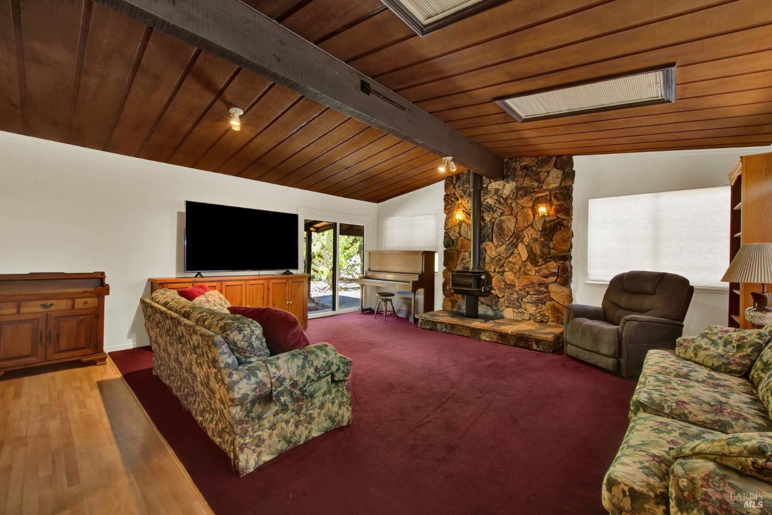 1290 Sweetbriar Drive