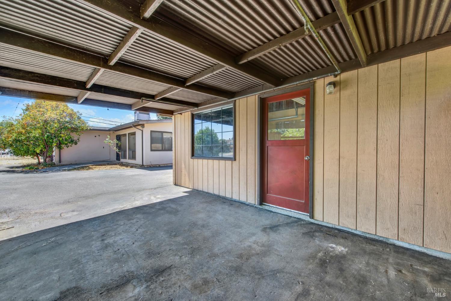 1290 Sweetbriar Drive