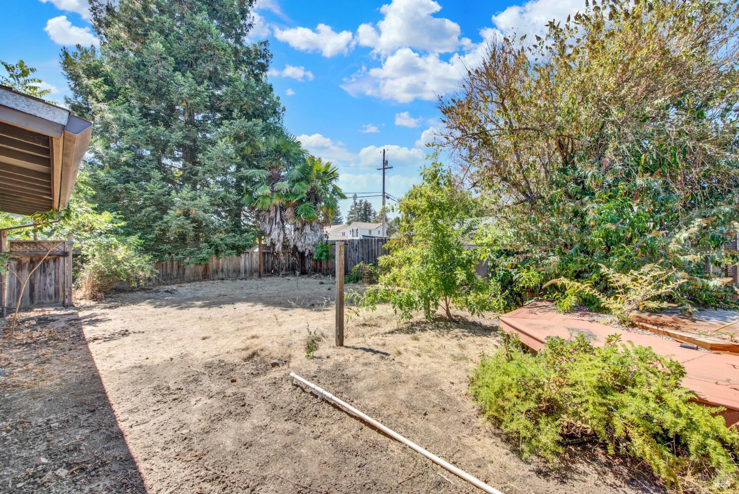 1290 Sweetbriar Drive