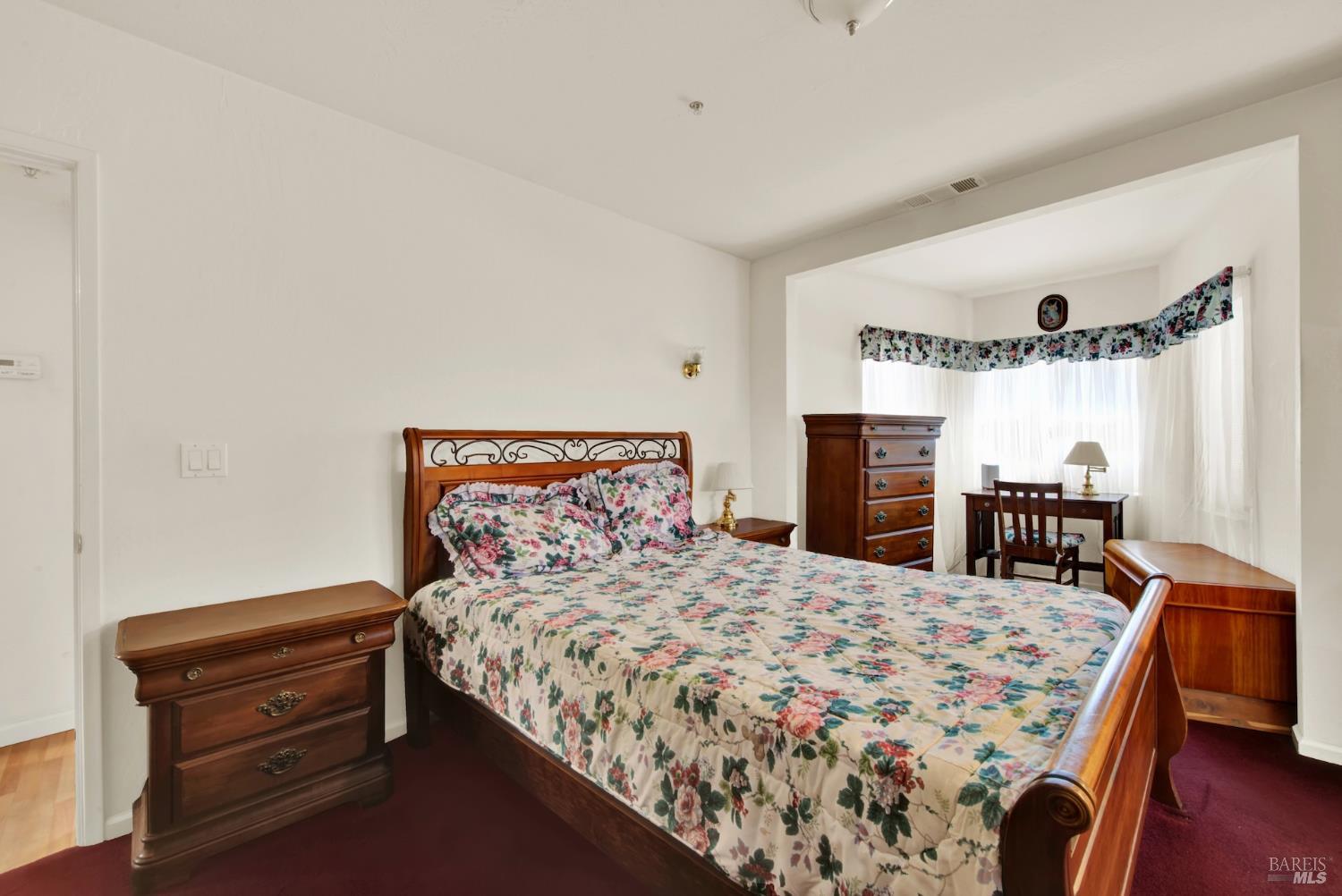 1290 Sweetbriar Drive