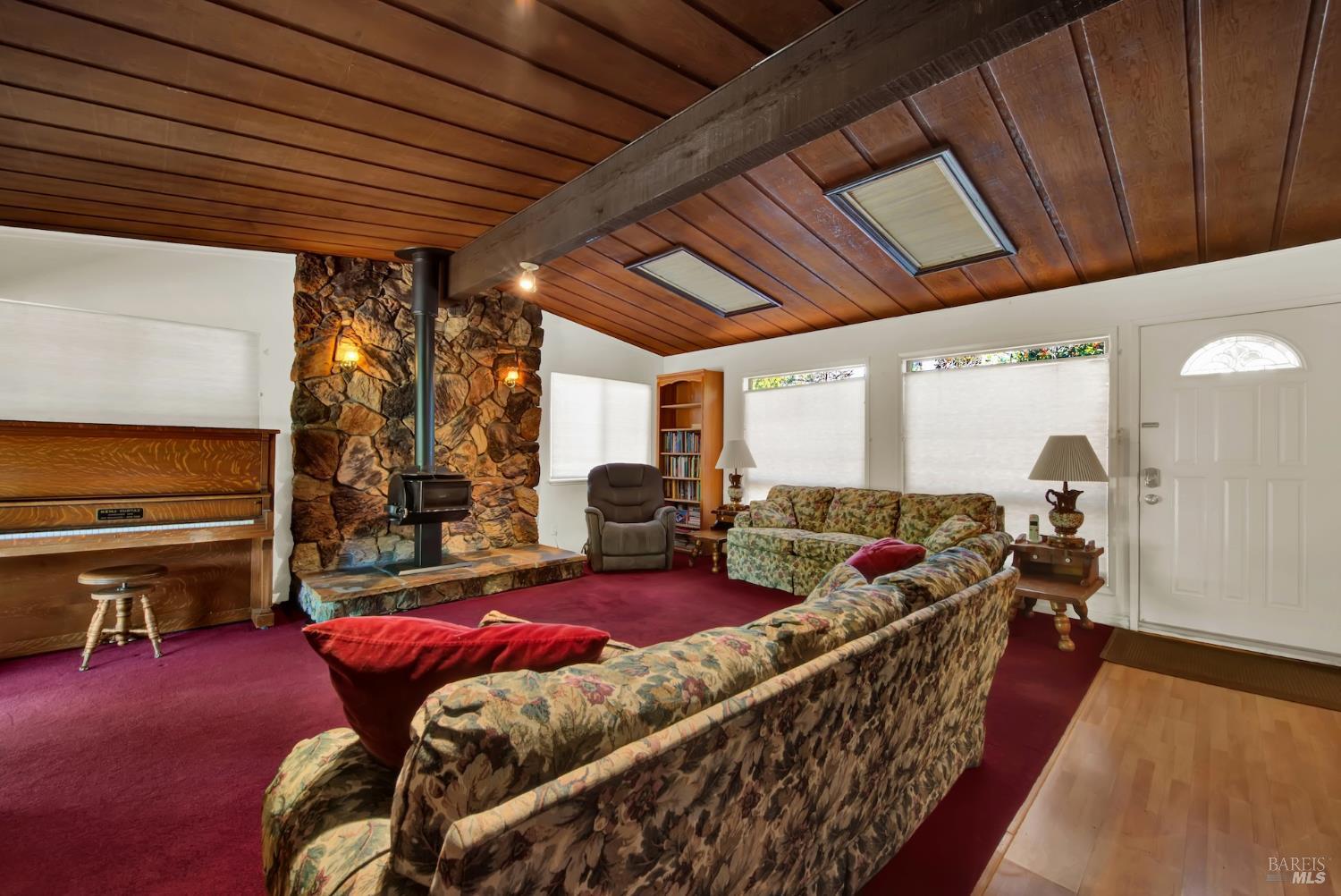 1290 Sweetbriar Drive