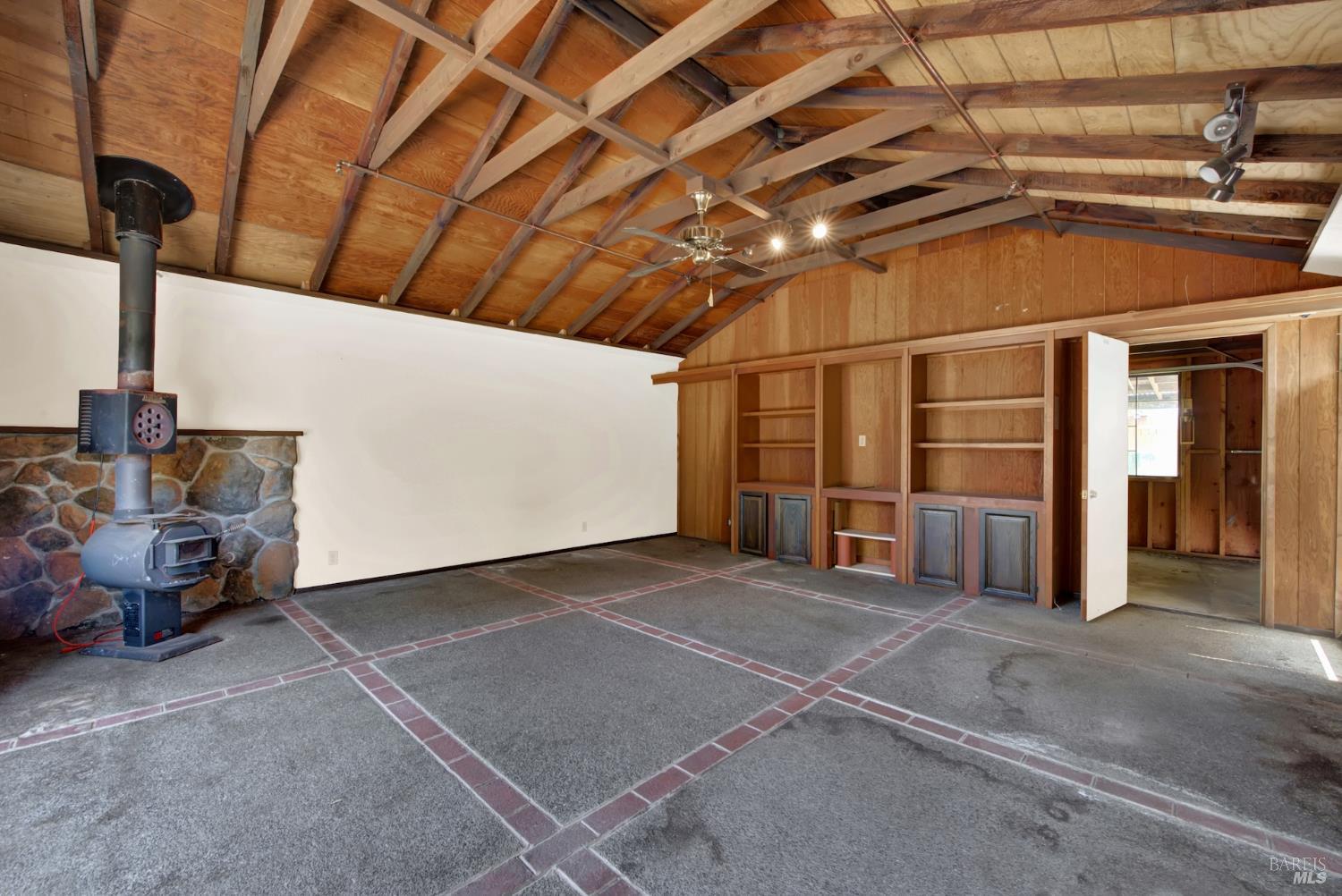 1290 Sweetbriar Drive