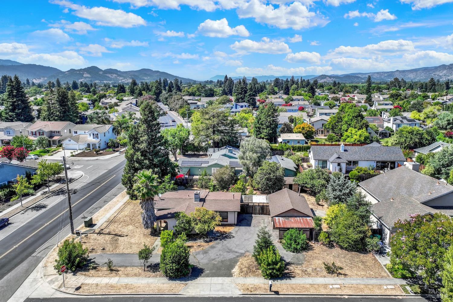 1290 Sweetbriar Drive