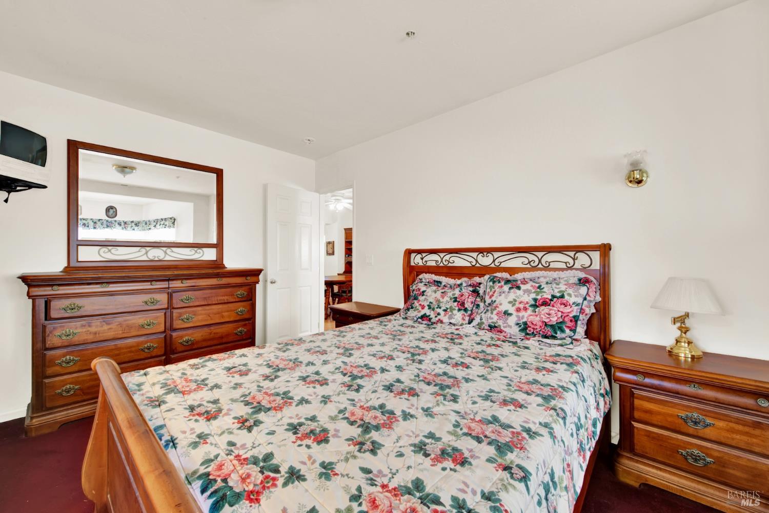 1290 Sweetbriar Drive
