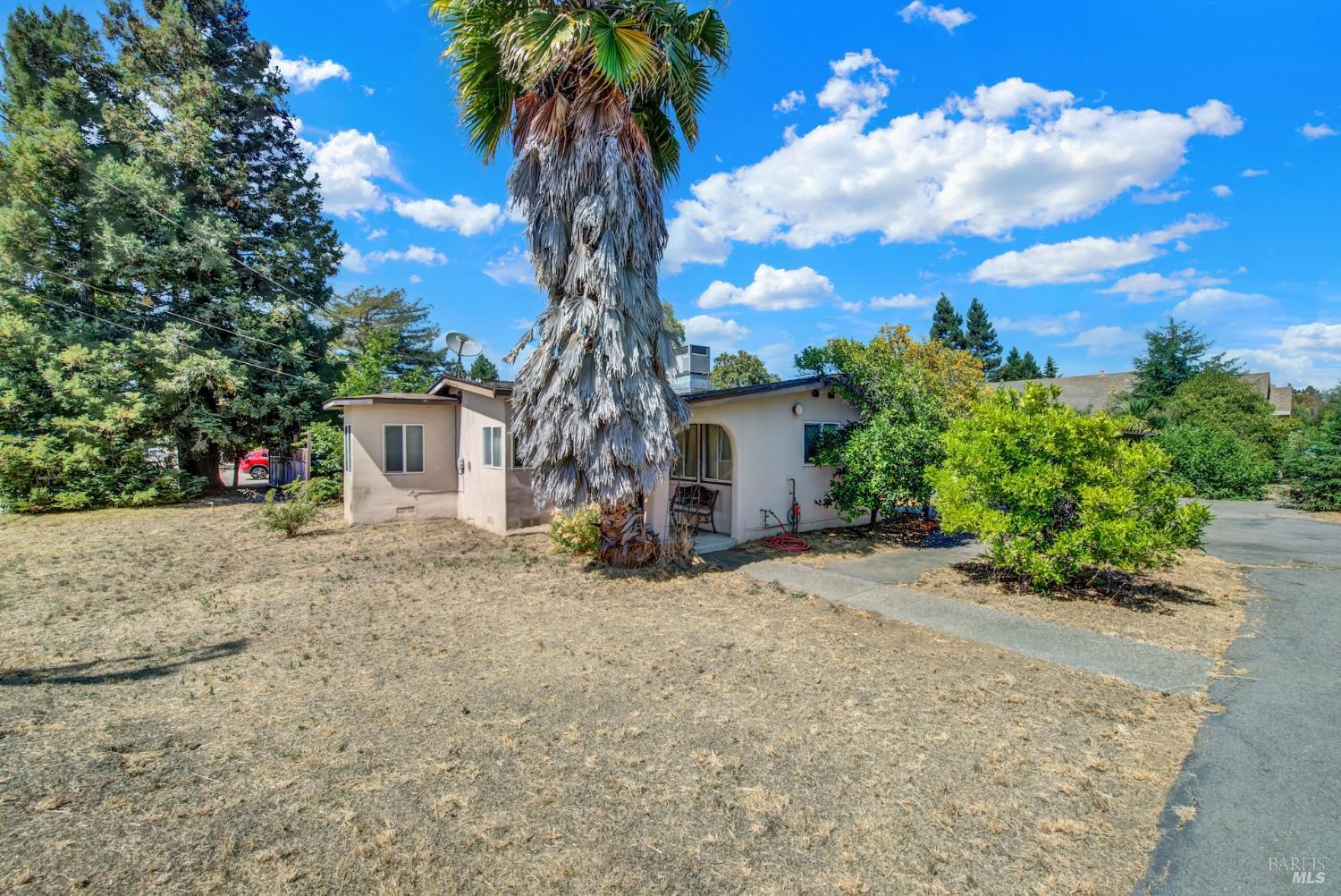 1290 Sweetbriar Drive