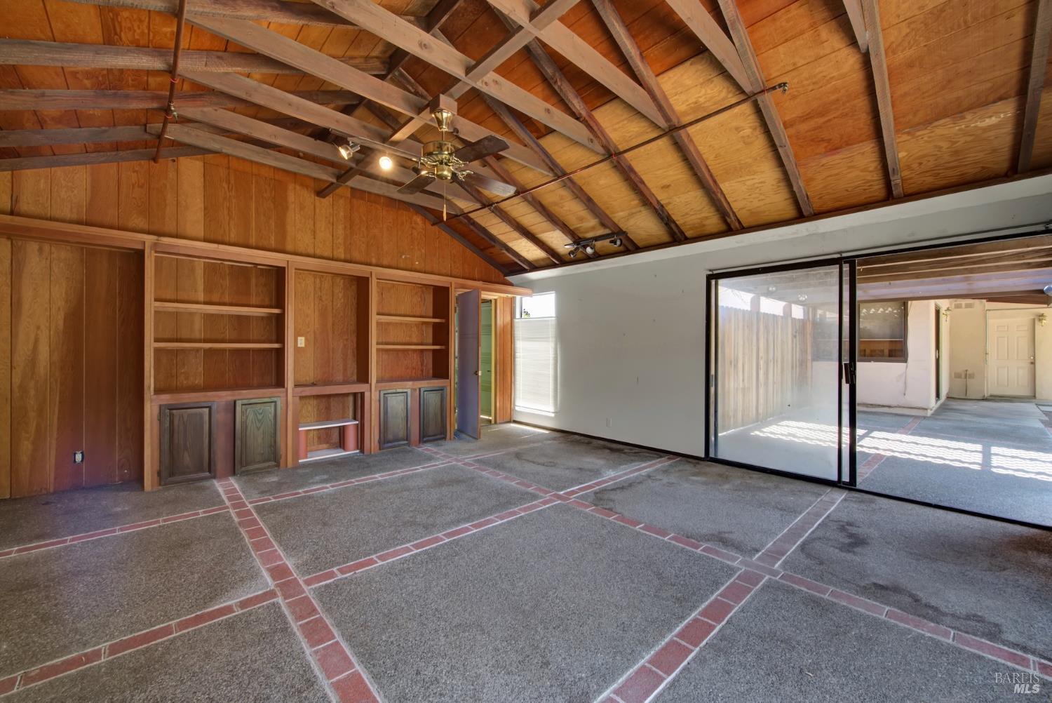 1290 Sweetbriar Drive