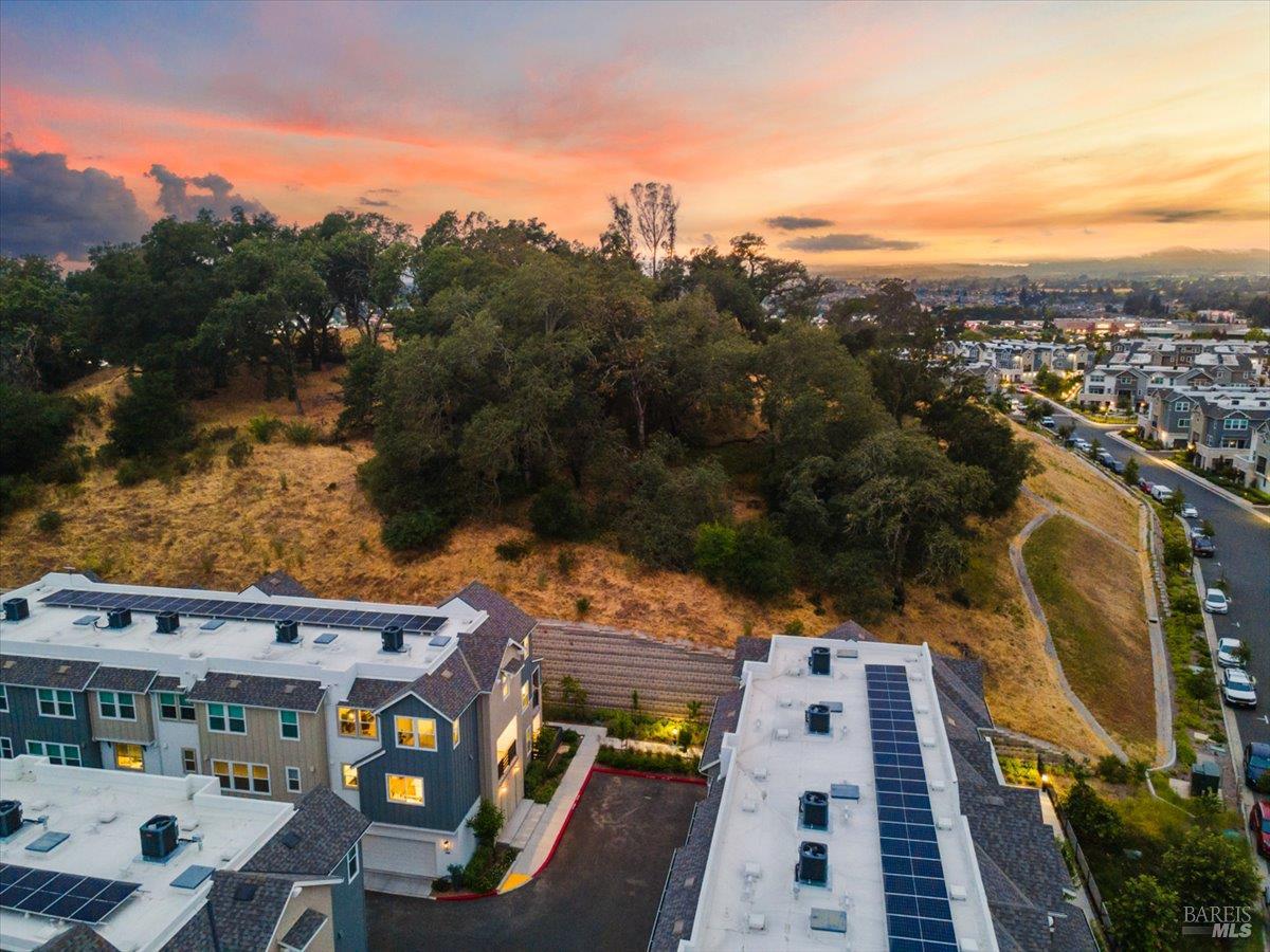 649 Semillon Lane