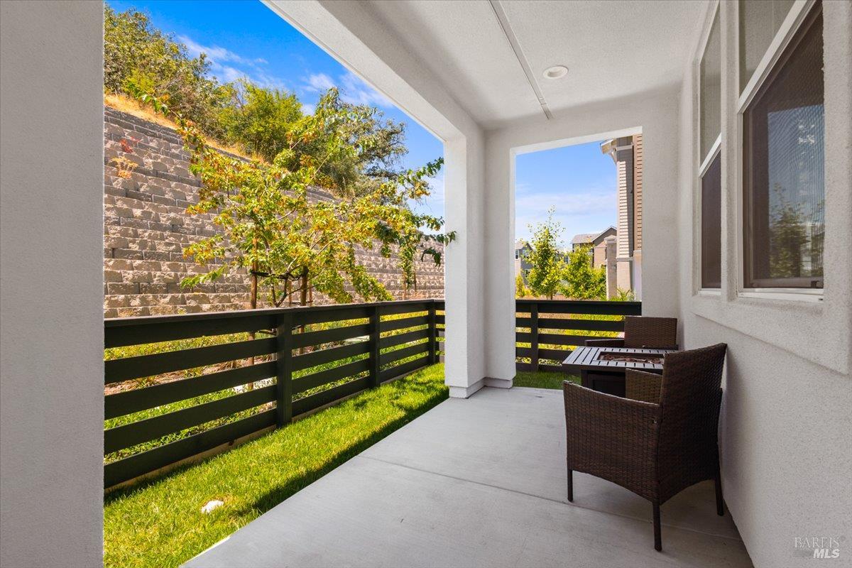 649 Semillon Lane
