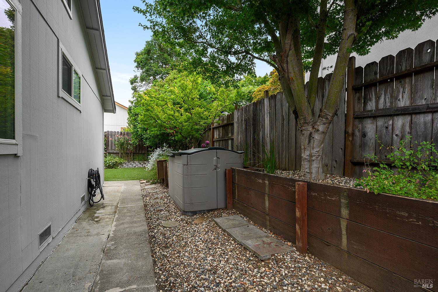 5313 Yerba Buena Road
