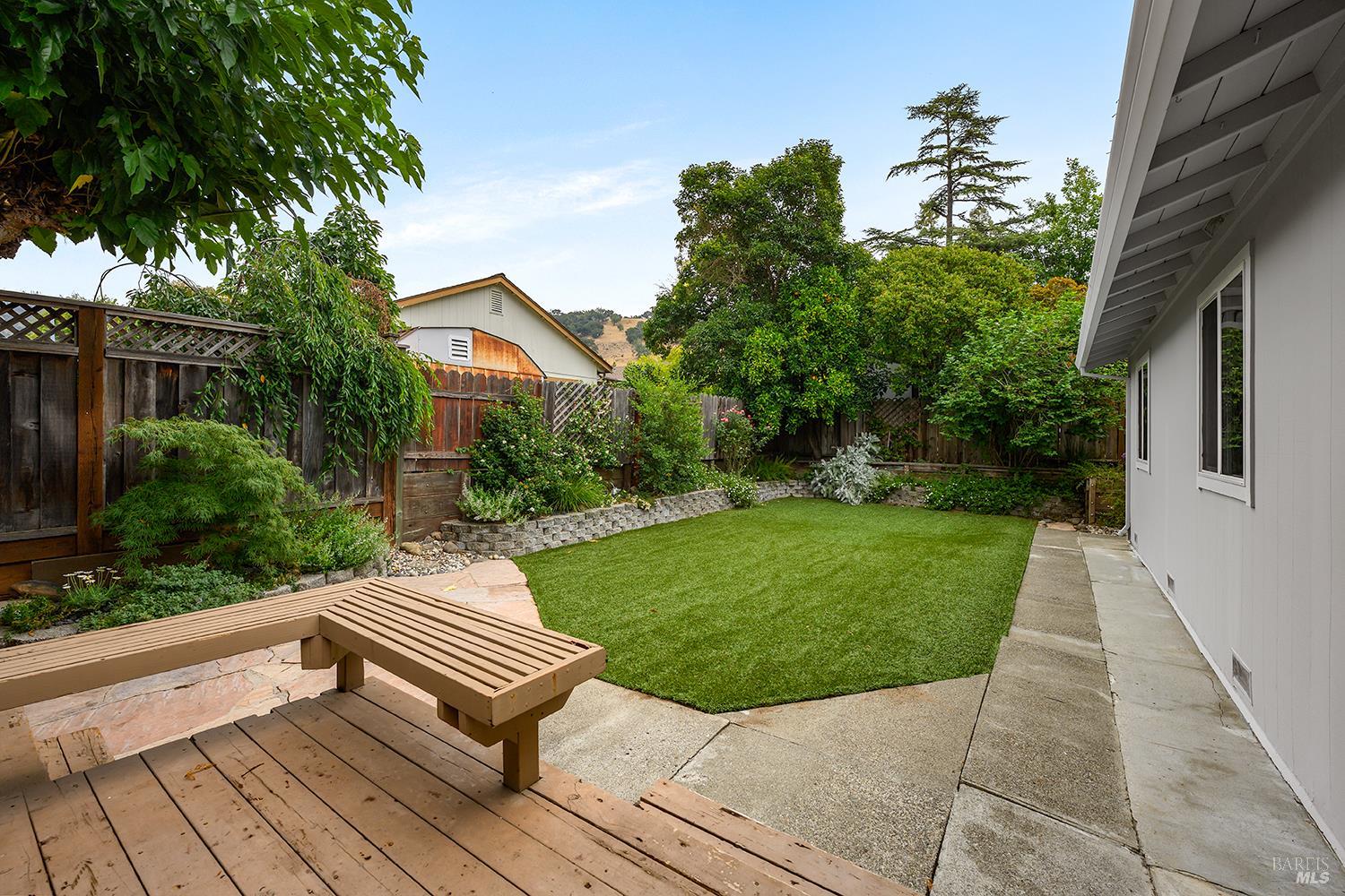 5313 Yerba Buena Road