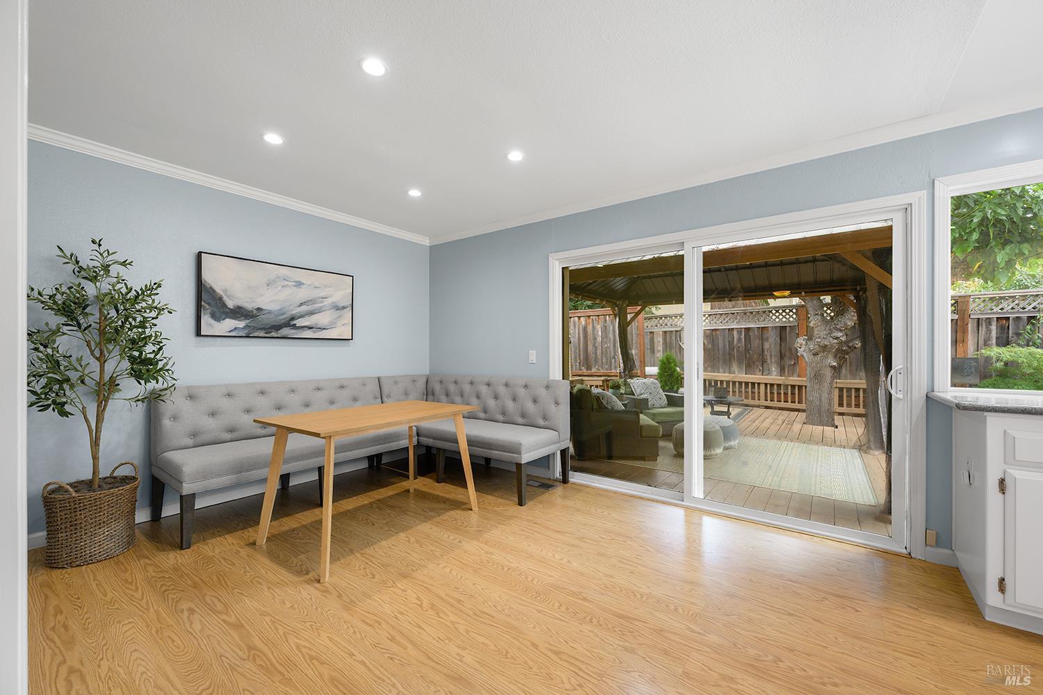 5313 Yerba Buena Road
