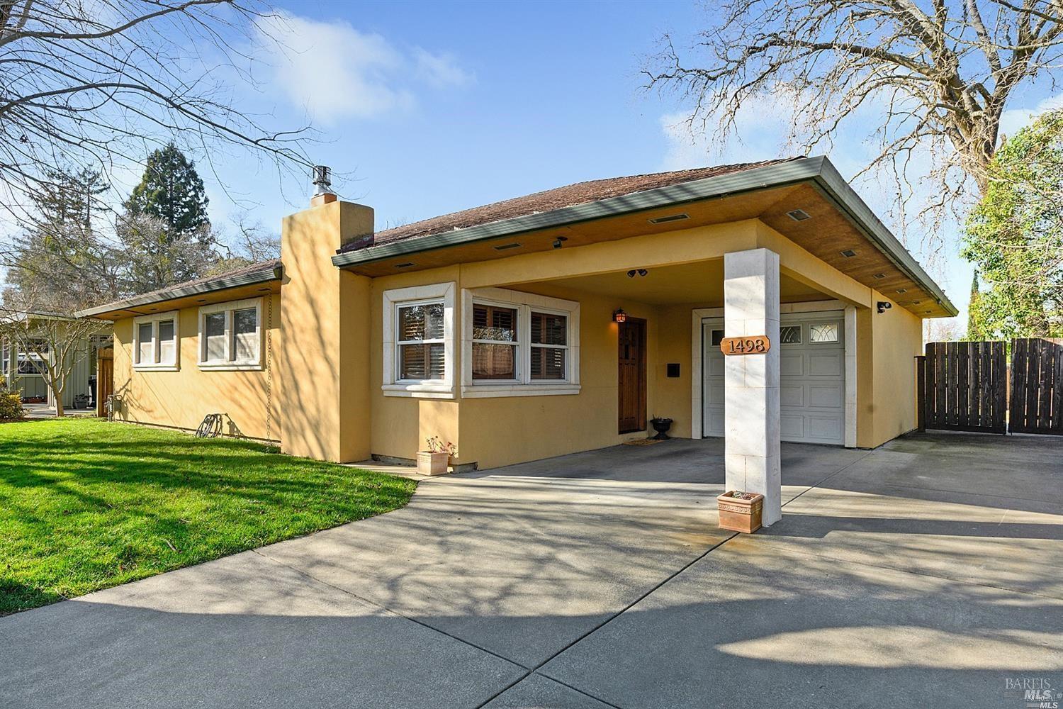 1498 Sierra Avenue