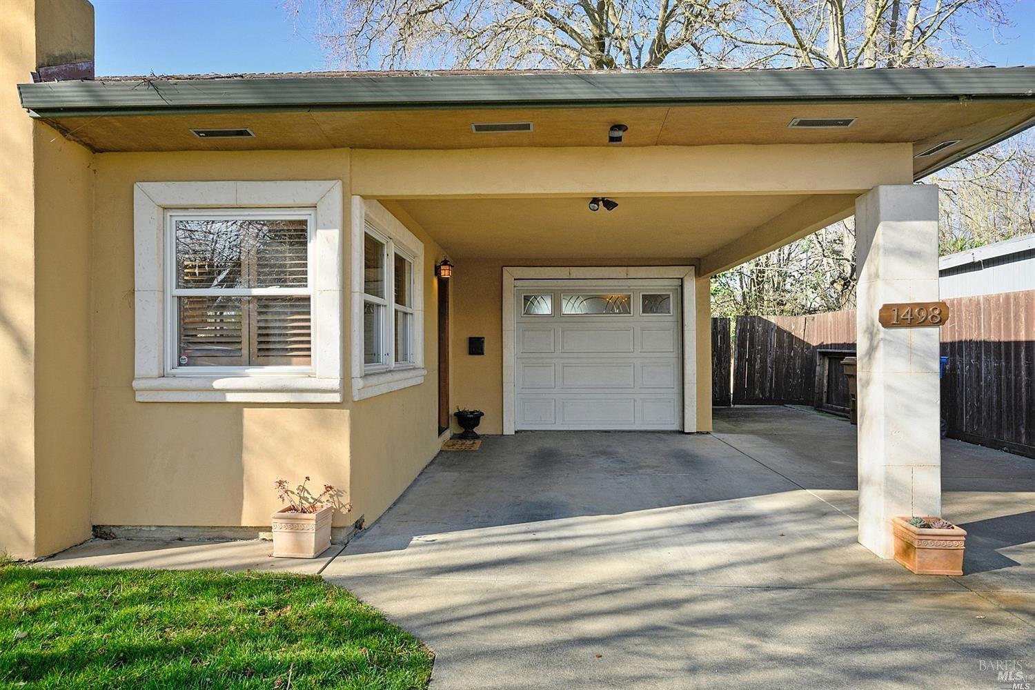 1498 Sierra Avenue