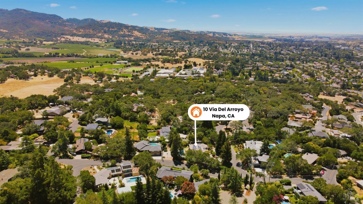 10 Via Del Arroyo