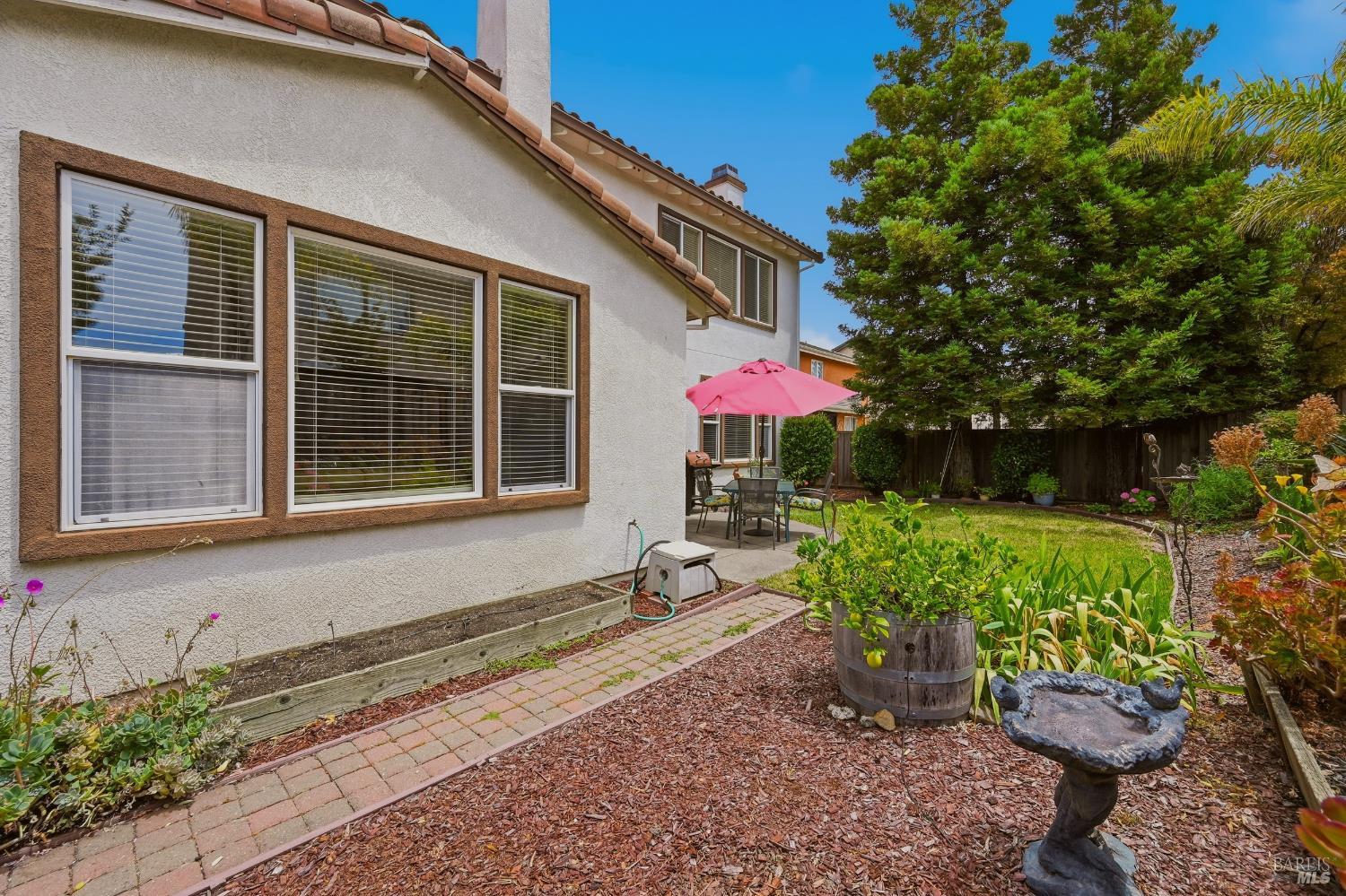 421 Bettona Way