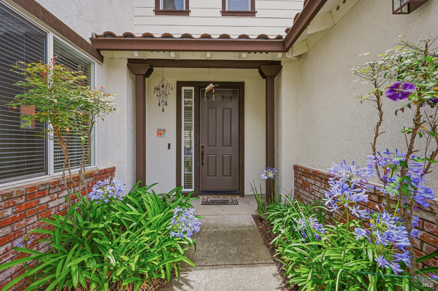 421 Bettona Way