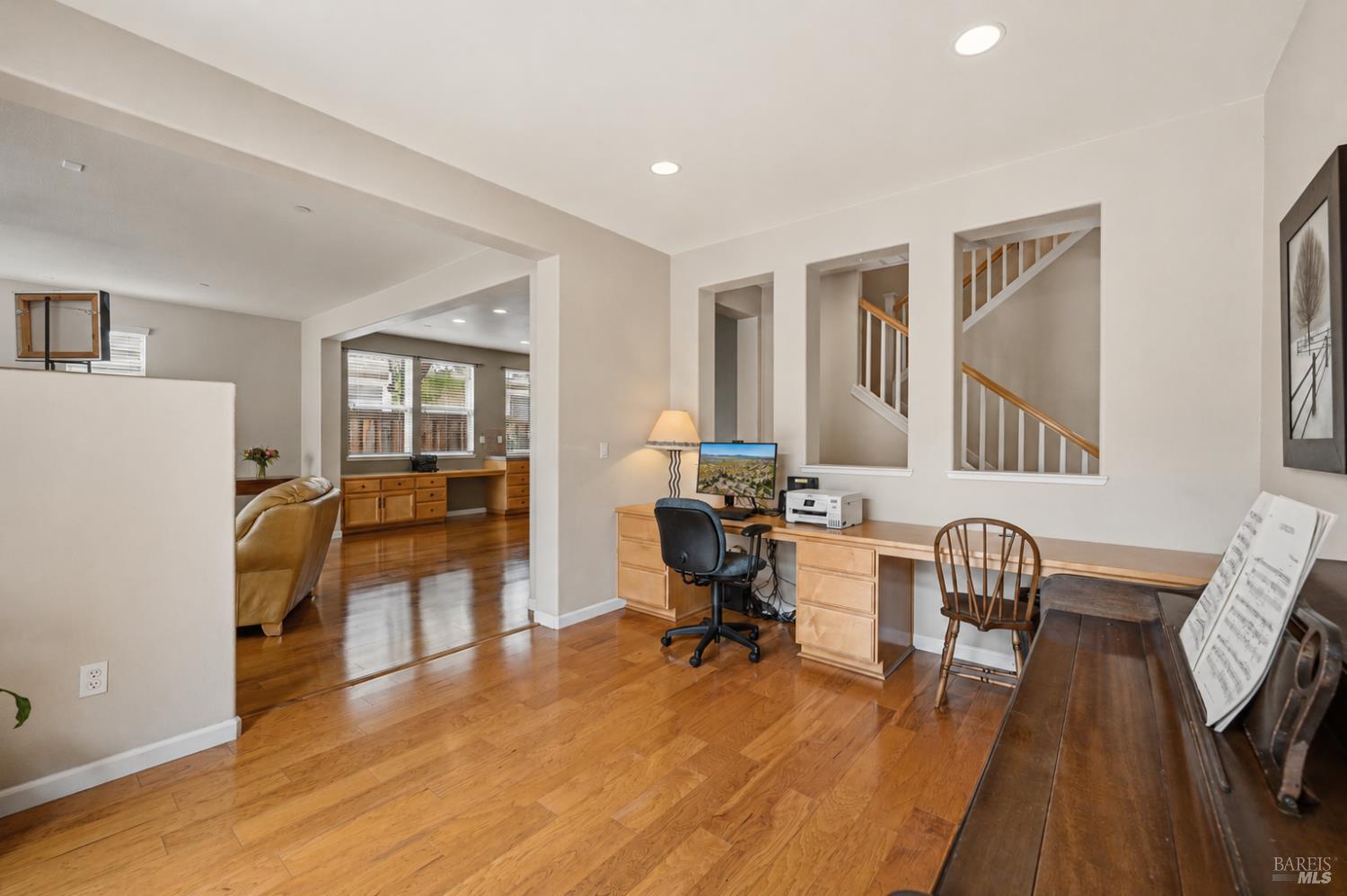421 Bettona Way