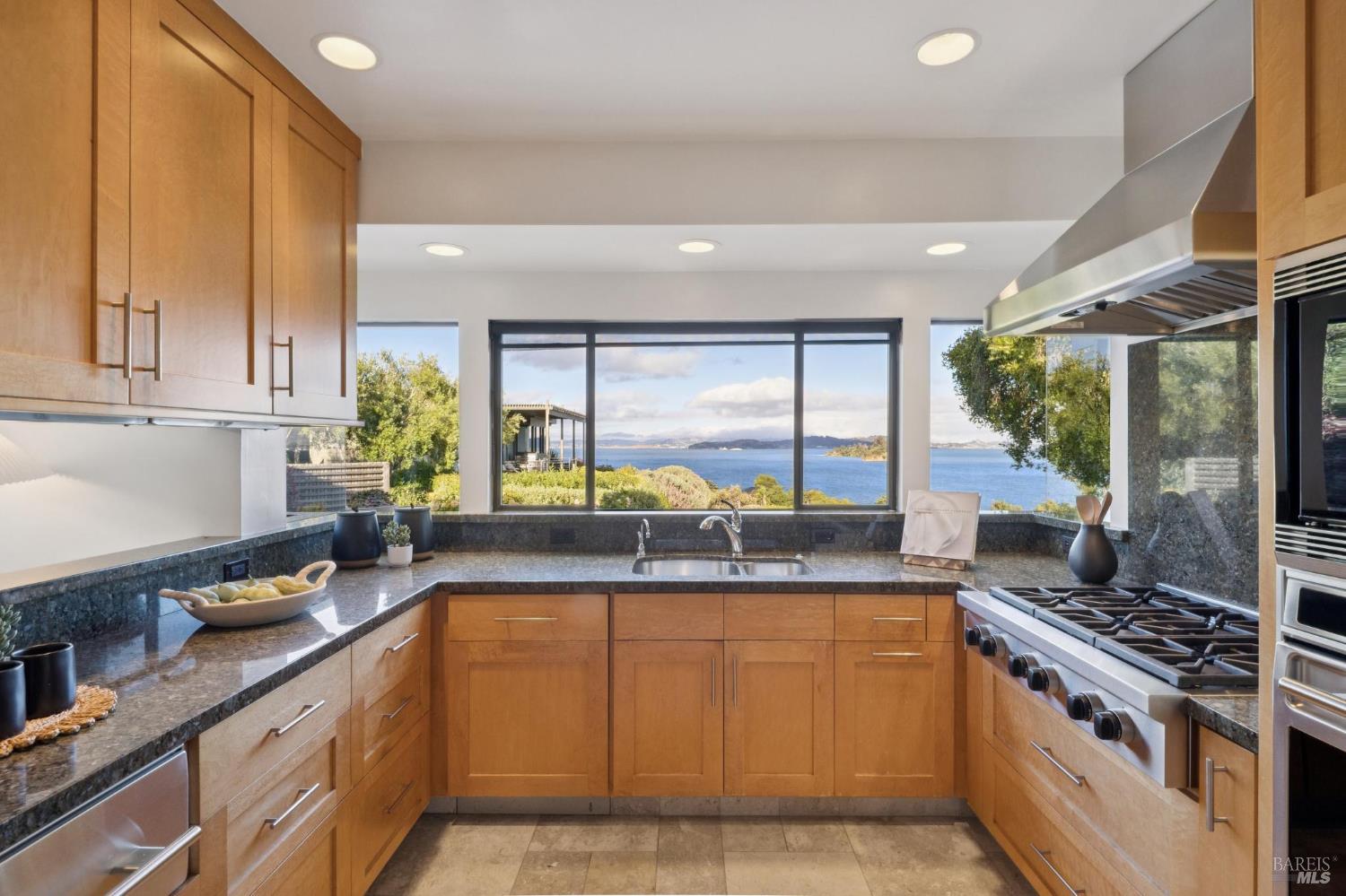 583 San Pedro Cove
