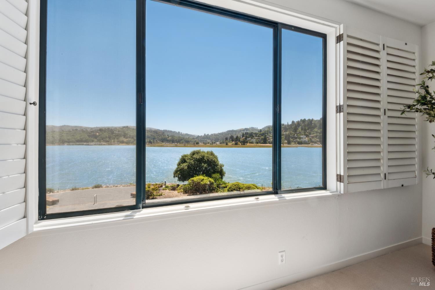 6047 Shelter Bay Avenue