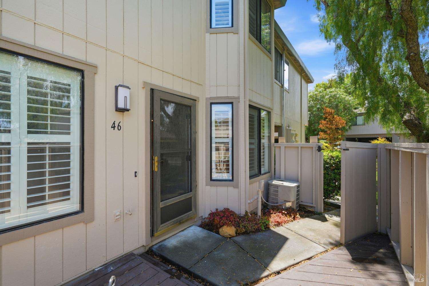 46 Wharf Circle