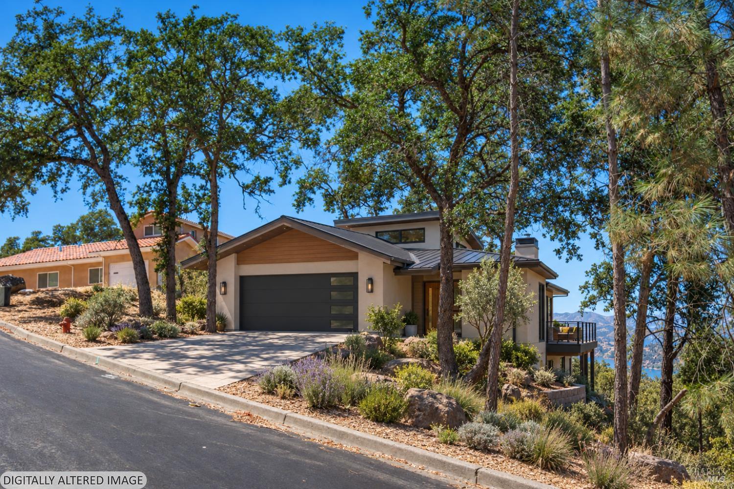 1009 Westridge Drive