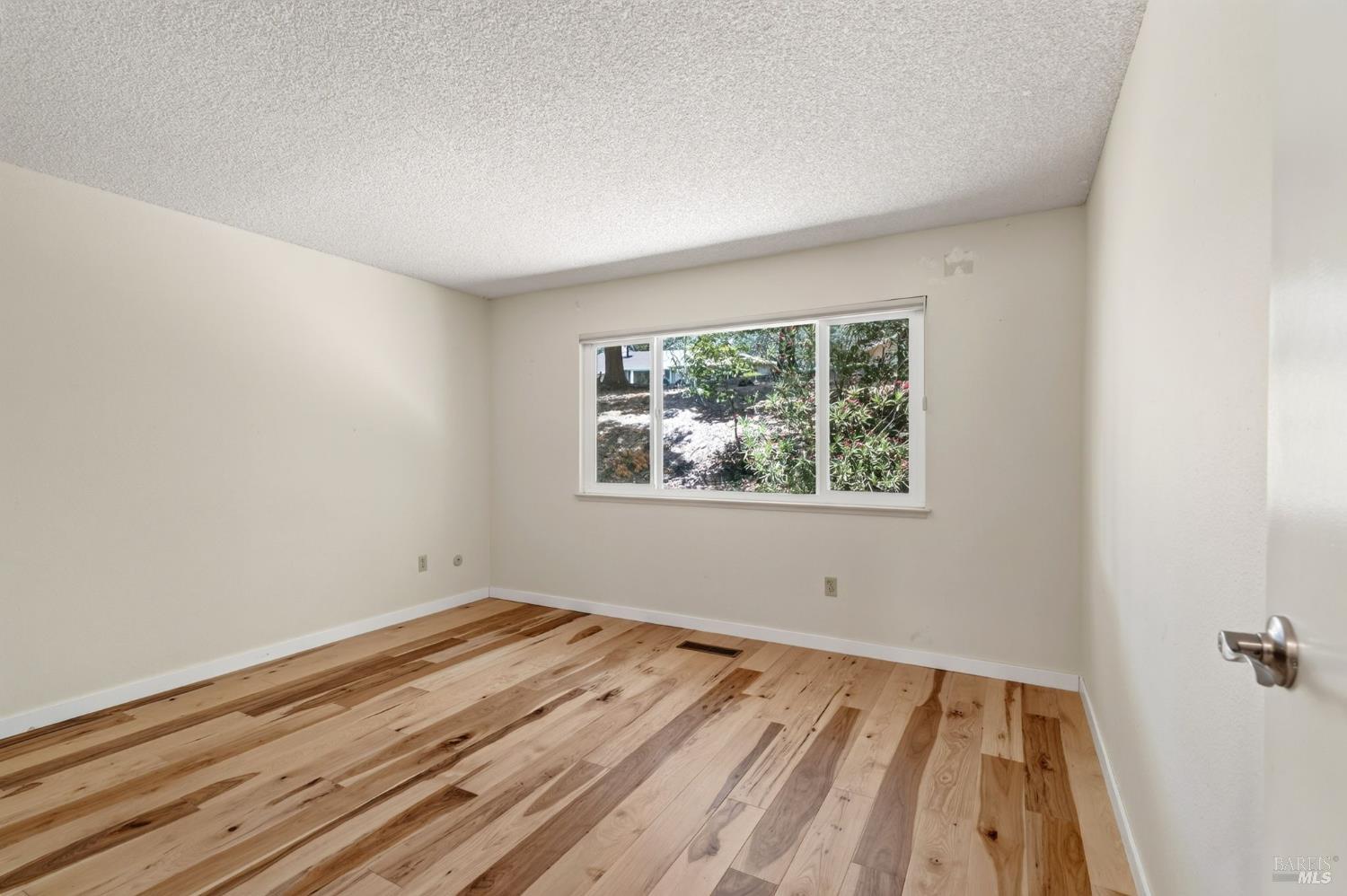 6447 Mesa Oaks Court