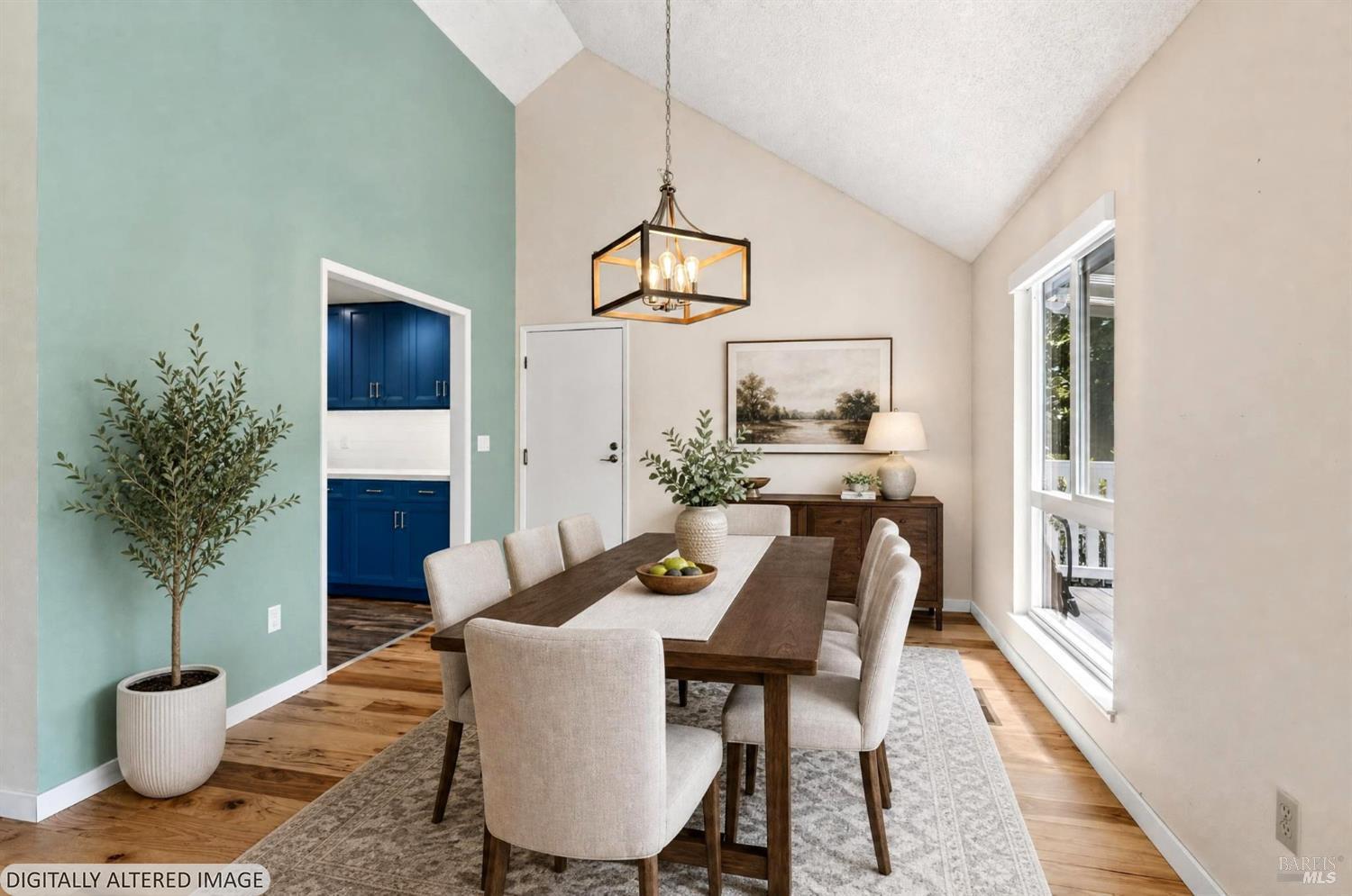 6447 Mesa Oaks Court