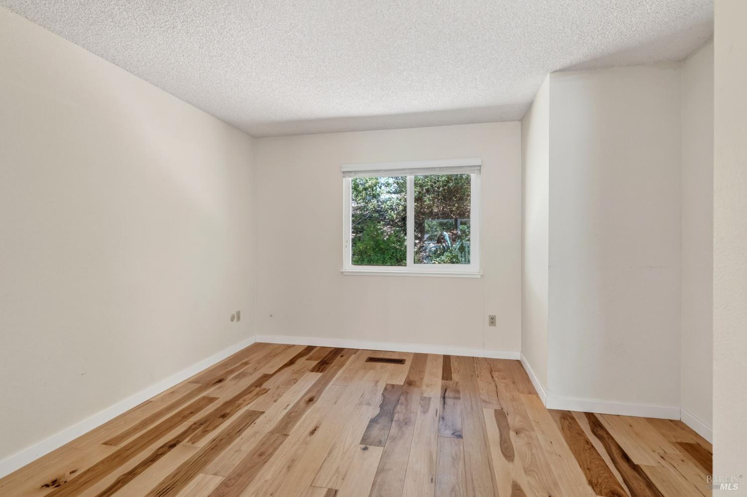 6447 Mesa Oaks Court