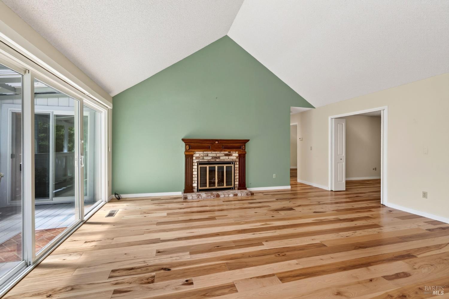 6447 Mesa Oaks Court