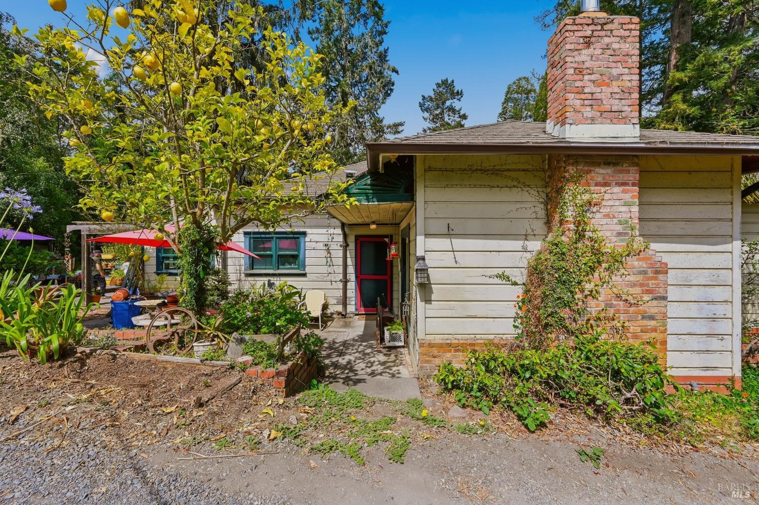 589 Pleasant Hill Road