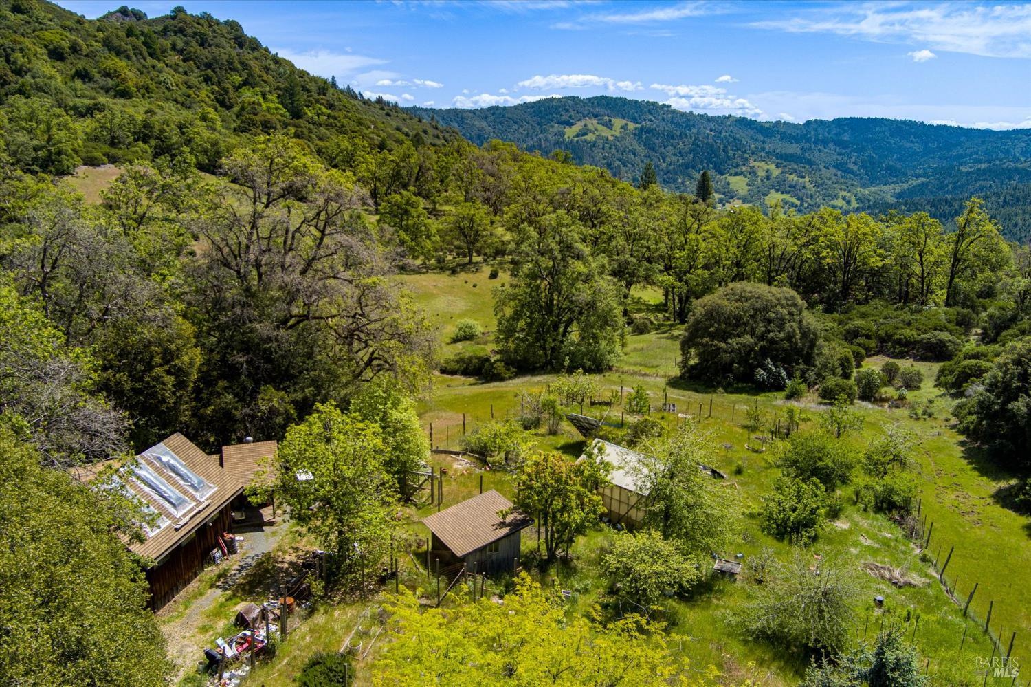3450 Laytonville Dos Rios Road