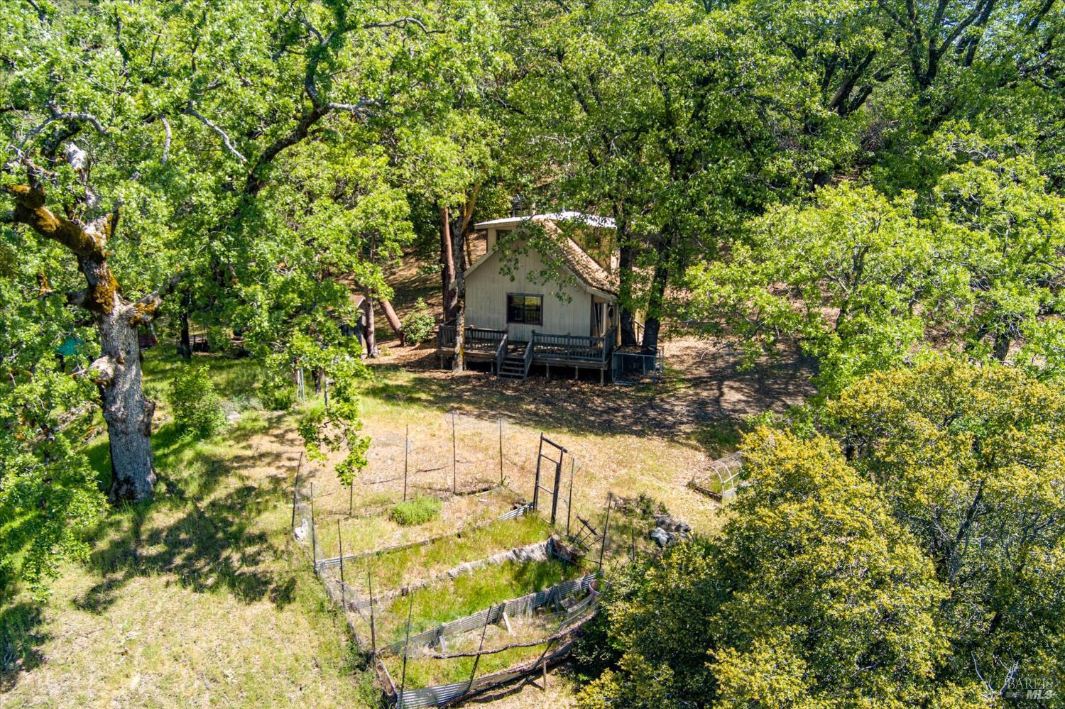 3450 Laytonville Dos Rios Road