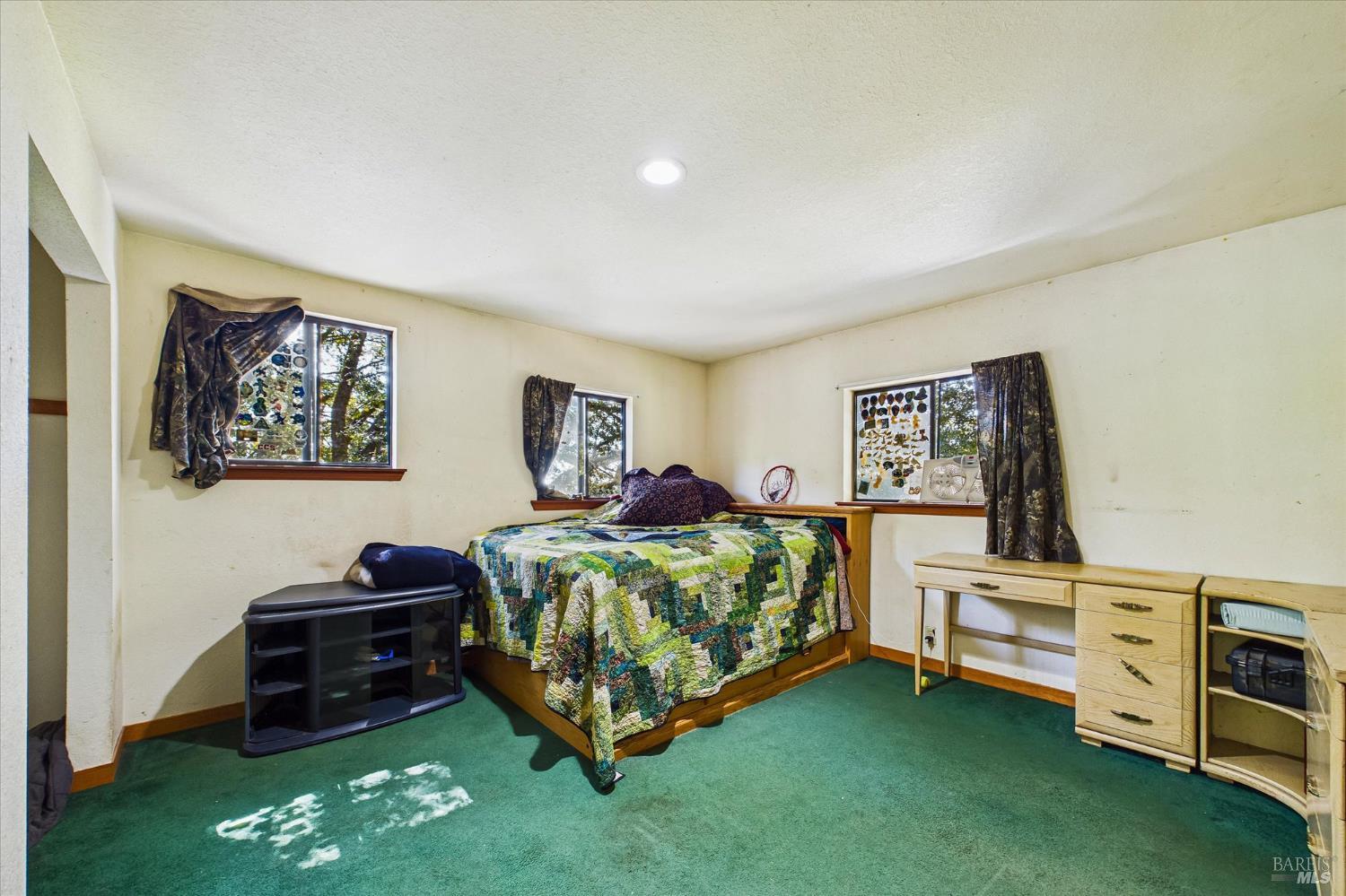 3450 Laytonville Dos Rios Road