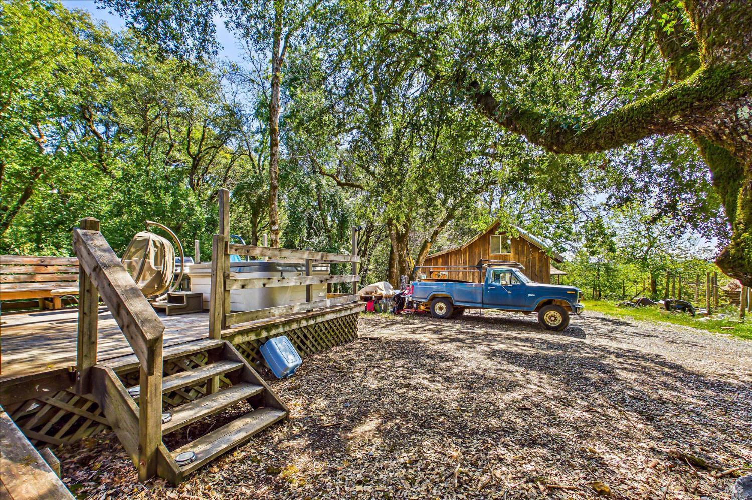 3450 Laytonville Dos Rios Road