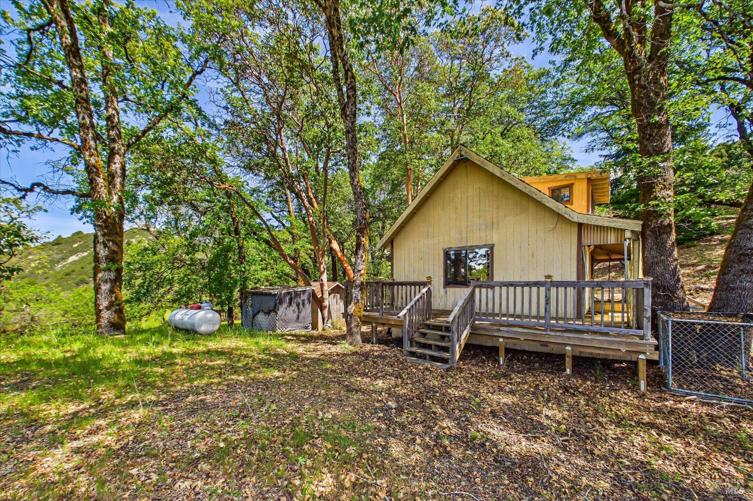 3450 Laytonville Dos Rios Road