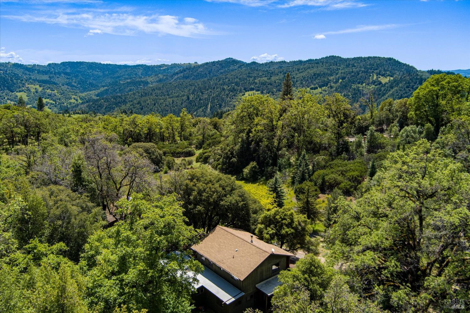 3450 Laytonville Dos Rios Road