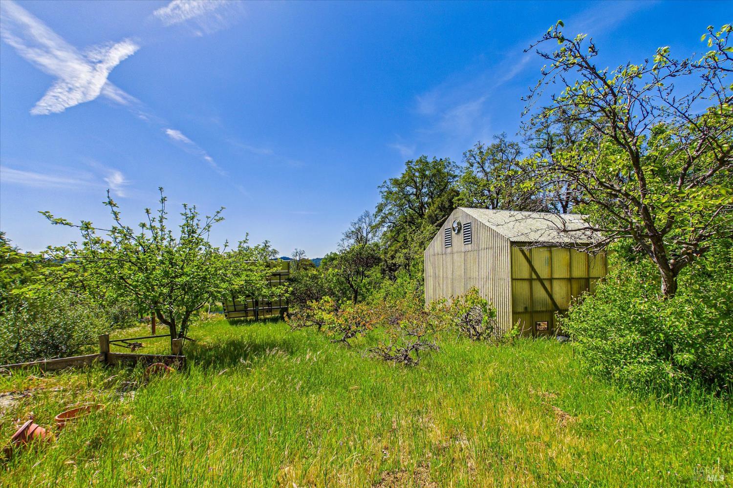 3450 Laytonville Dos Rios Road