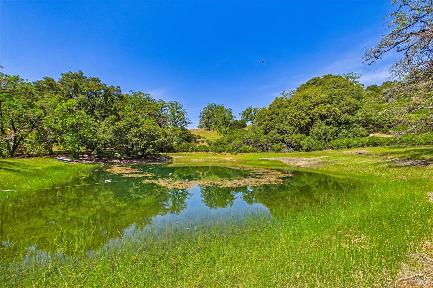 3450 Laytonville Dos Rios Road