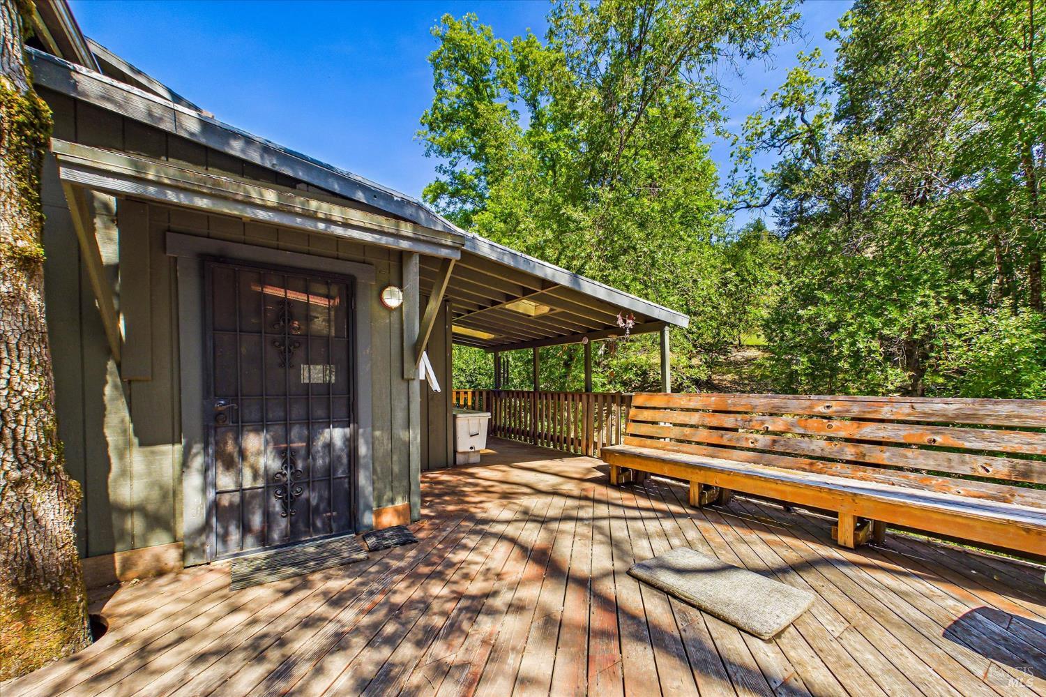 3450 Laytonville Dos Rios Road