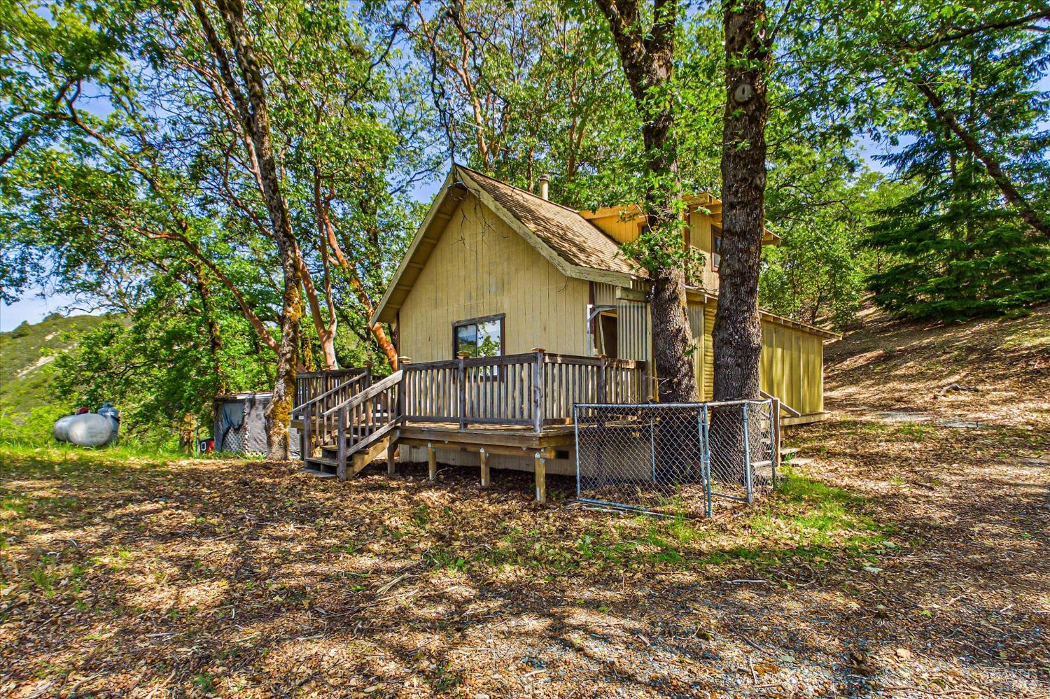 3450 Laytonville Dos Rios Road