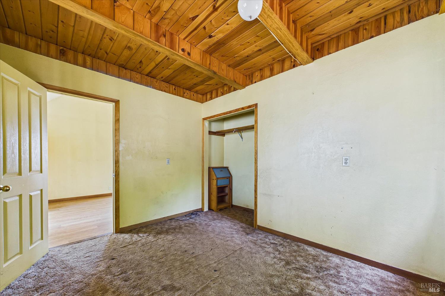 3450 Laytonville Dos Rios Road