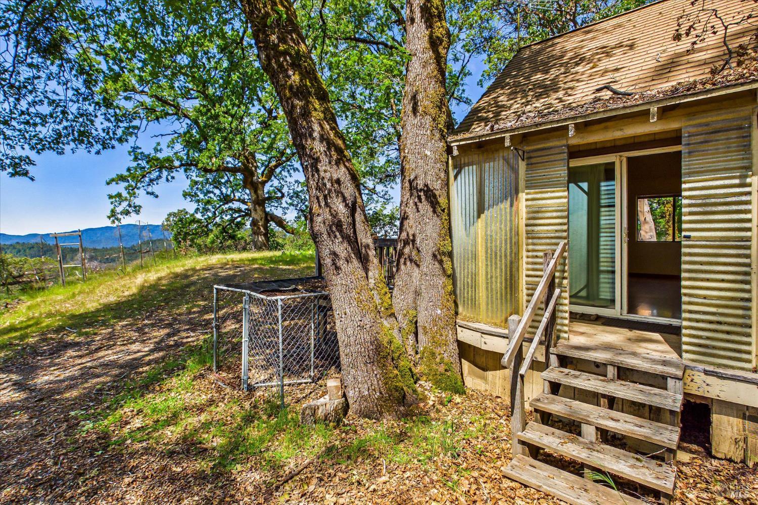 3450 Laytonville Dos Rios Road