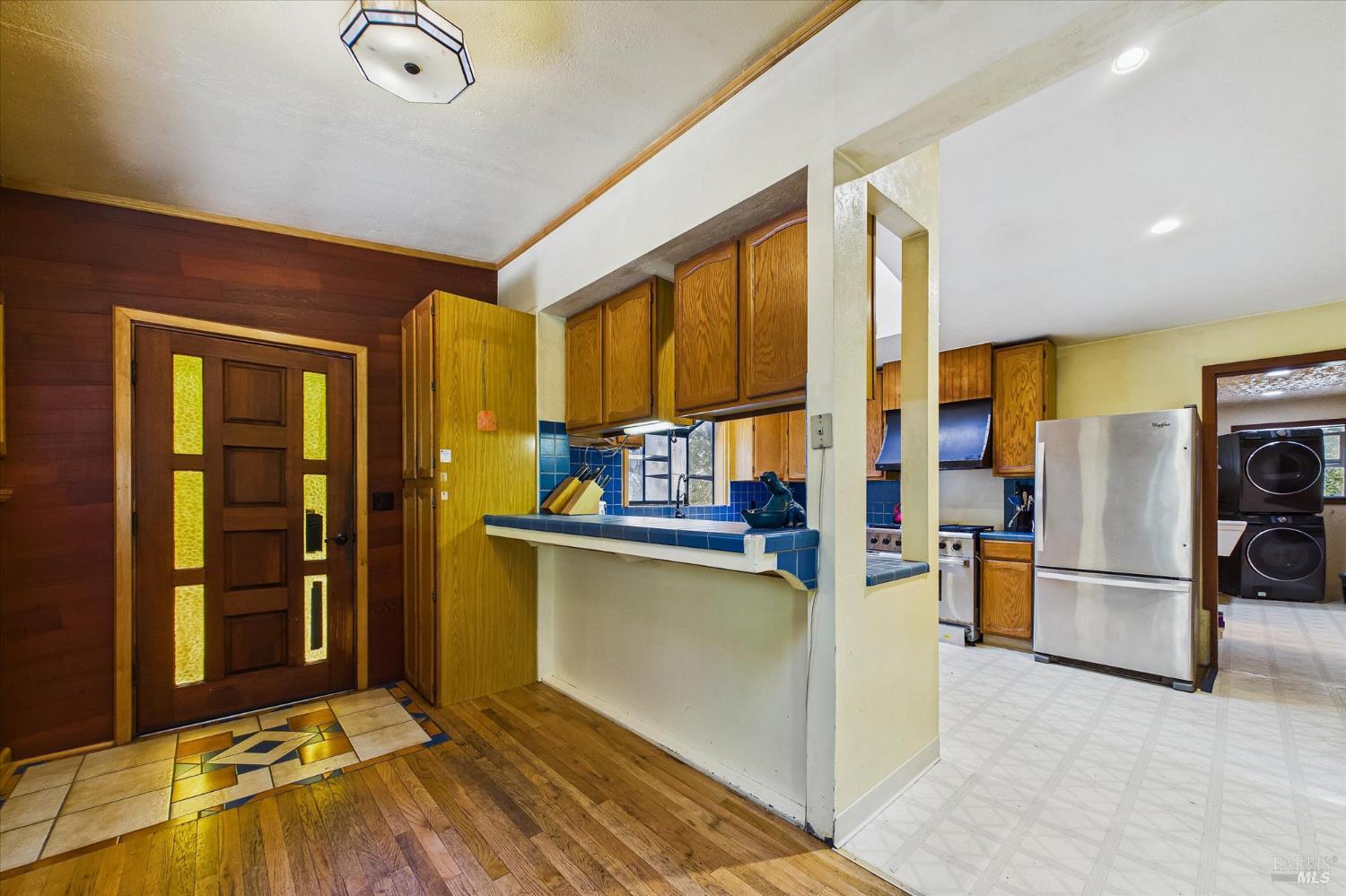 3450 Laytonville Dos Rios Road