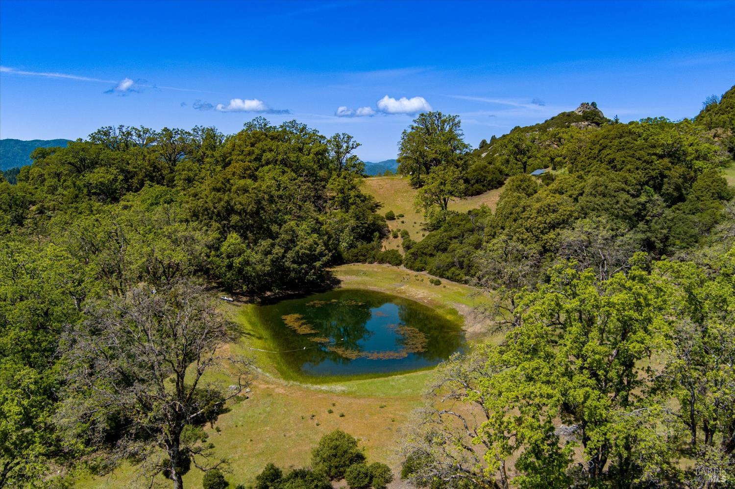 3450 Laytonville Dos Rios Road