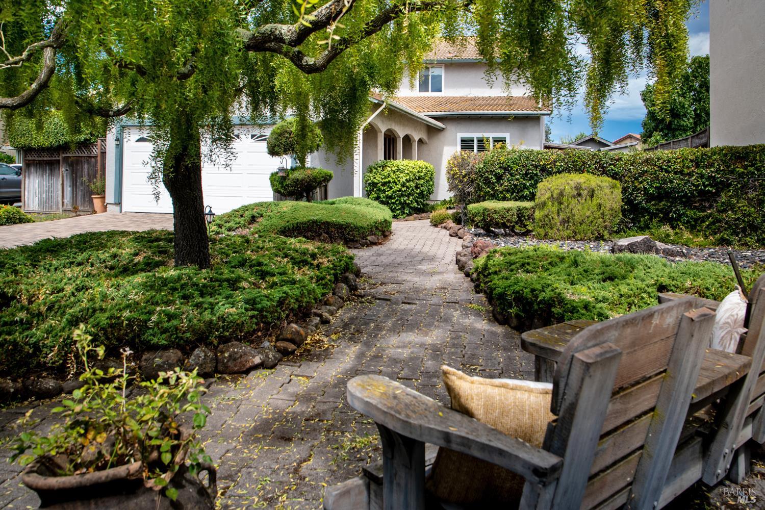 116 Glacier Court