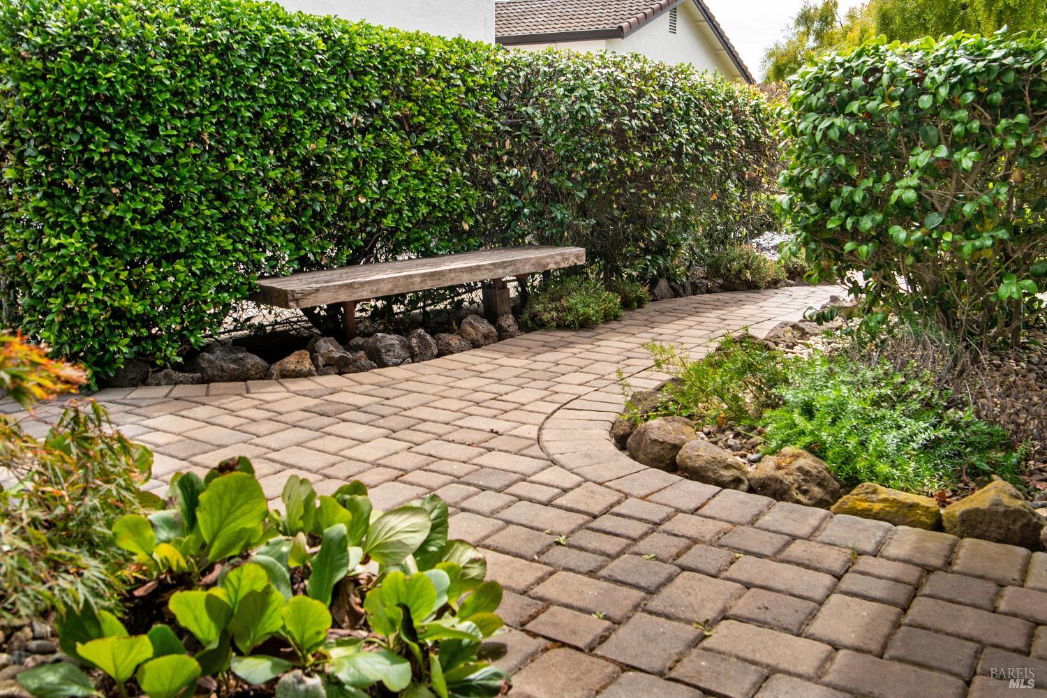 116 Glacier Court